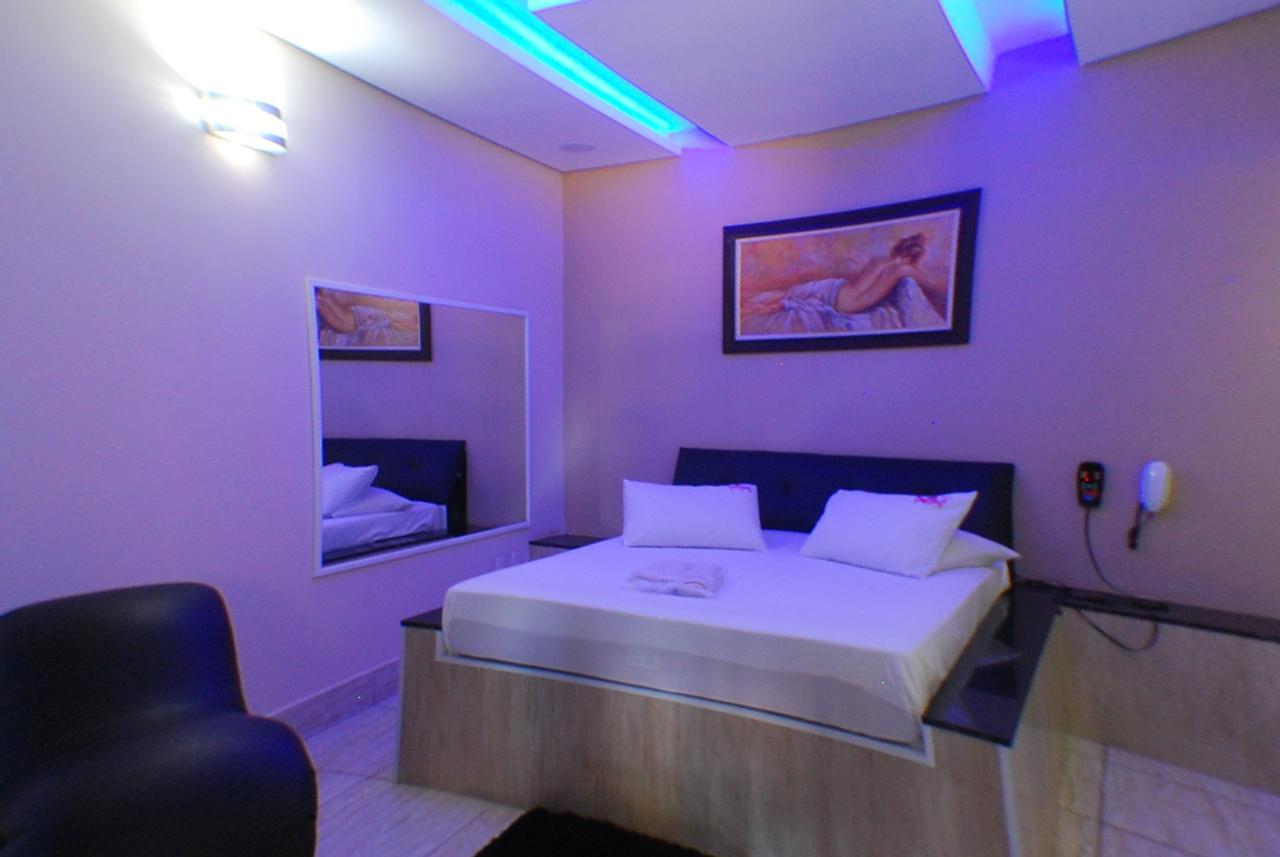 Castellu'S (Adults Only) Hotell Pirassununga Eksteriør bilde